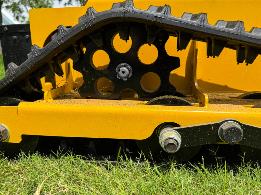 fl 500 flail mower | compact, lightweight & efficient for small yards, gardens & residential areas