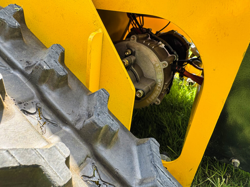 fl 500 flail mower | compact, lightweight & efficient for small yards, gardens & residential areas