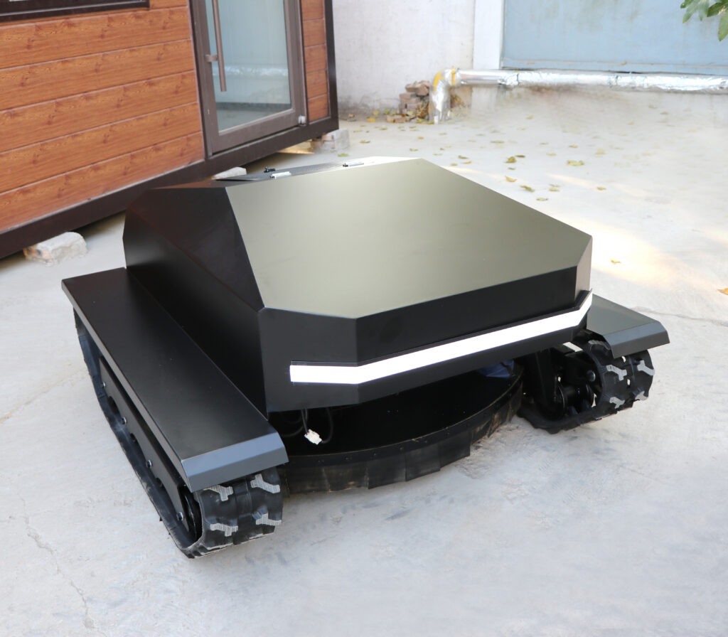 900l tracked lawn mower | mid range intelligent, multi scene adaptation for home gardens, small commercial venues & rural areas